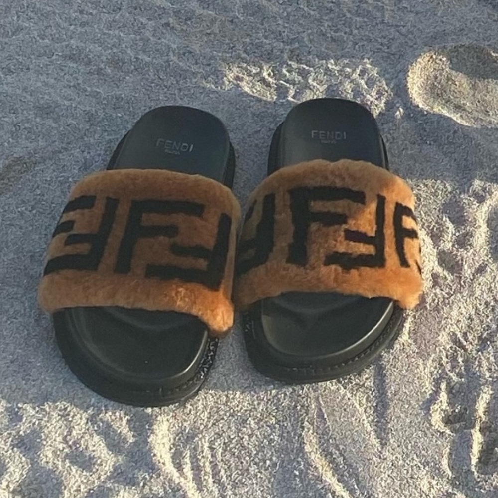 Women Slides